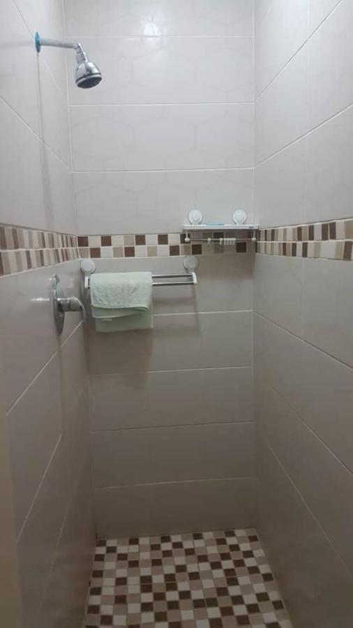 Carlcyn Homestay Gaborone Eksteriør billede