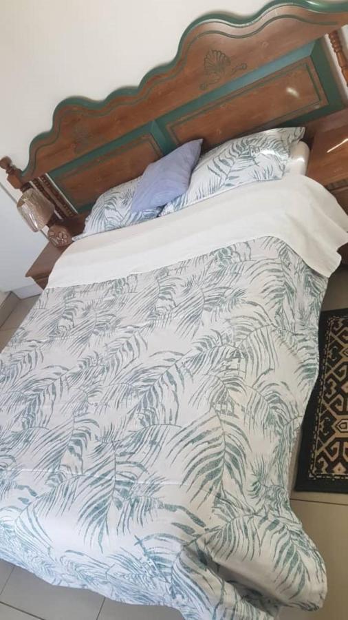 Carlcyn Homestay Gaborone Eksteriør billede