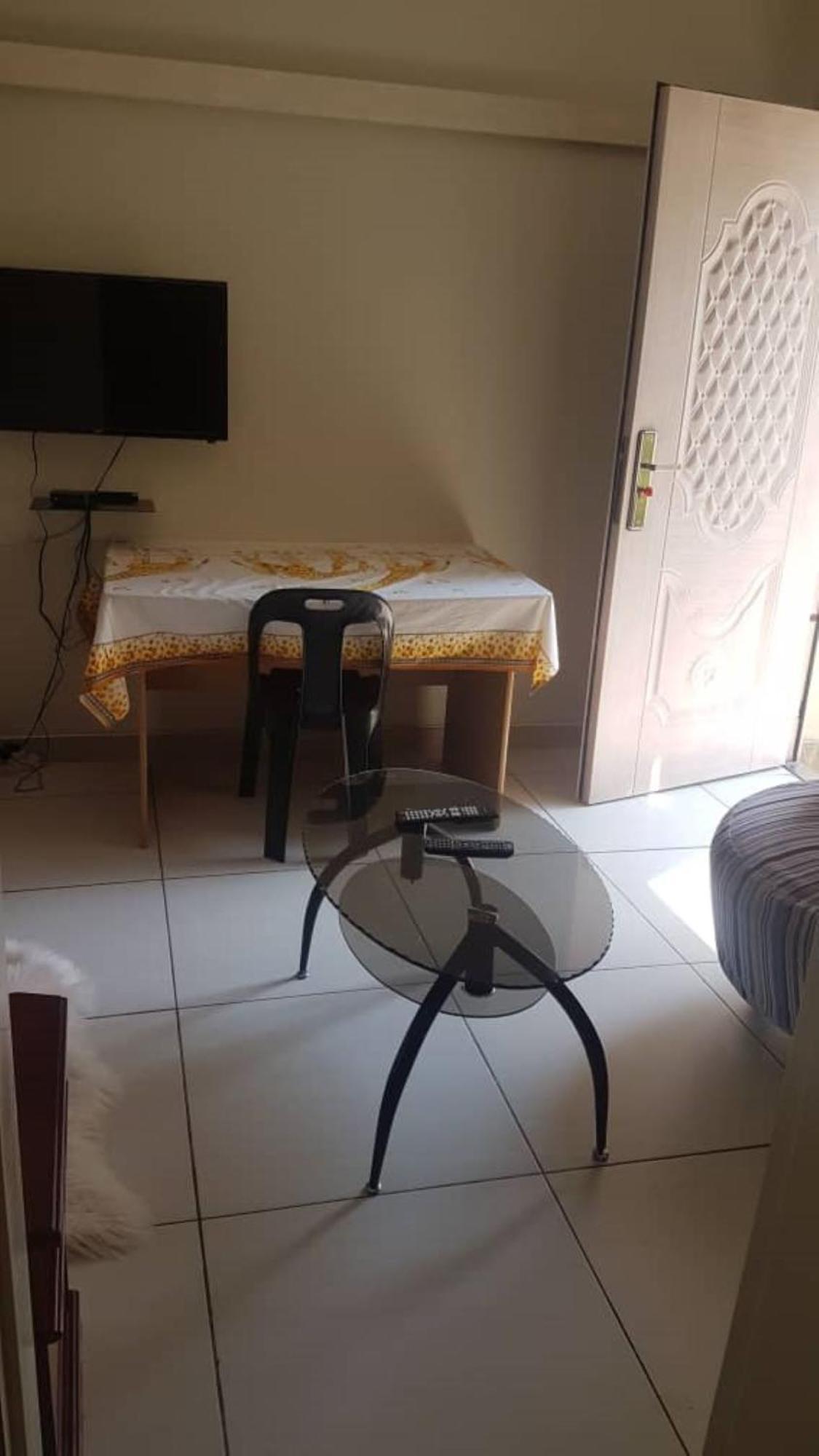Carlcyn Homestay Gaborone Eksteriør billede